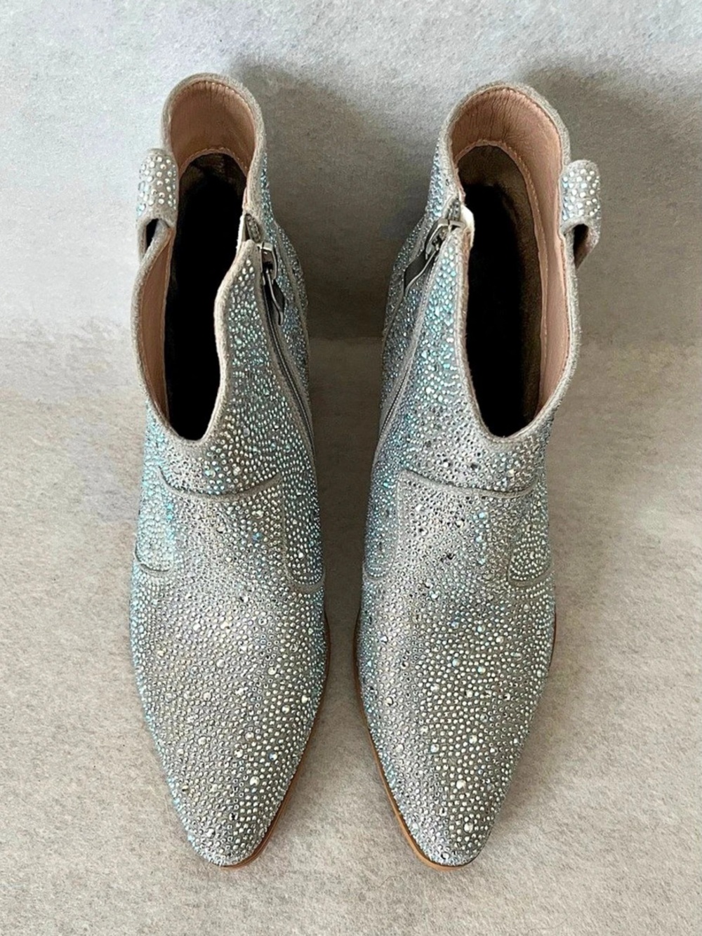 OnlyMaker Women’s Rhinestone Embellished Pointed Toe Ankle Boots NWOT